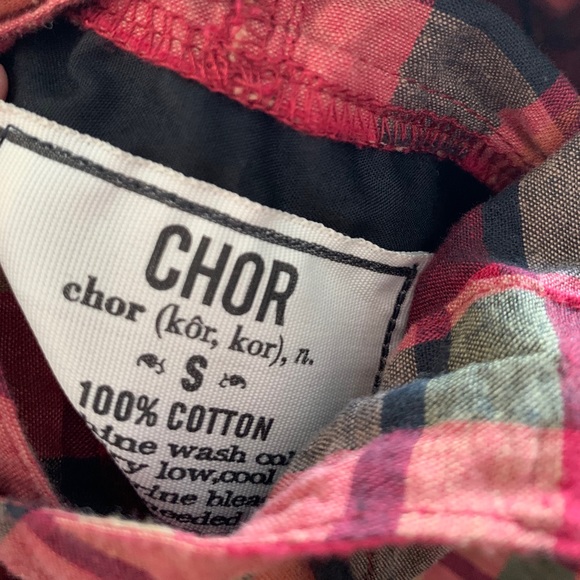 Chor plaid button down with a hood - Picture 3 of 4